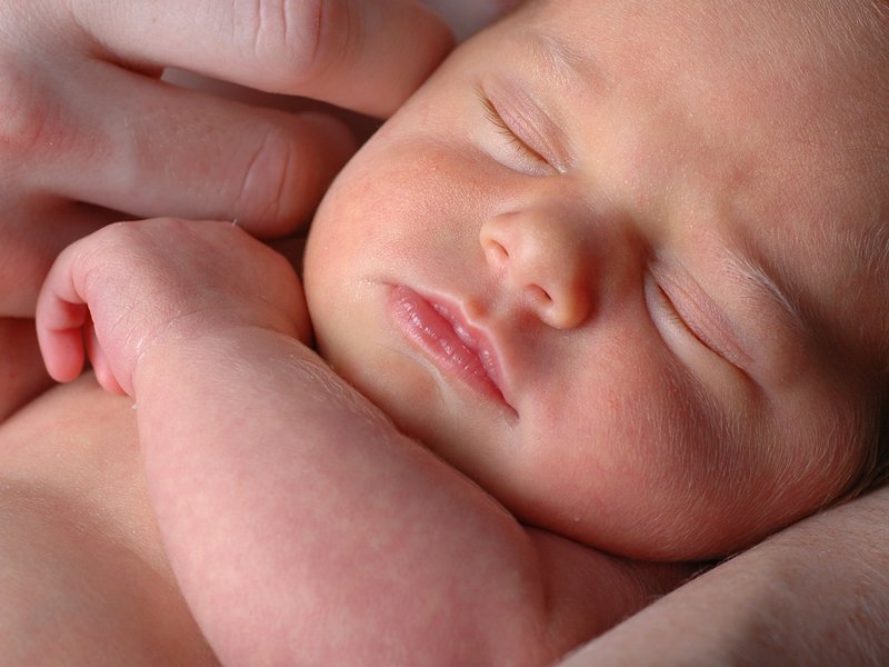 Getting your baby calm before bedtime