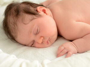 How to get your baby to sleep in a strange environment