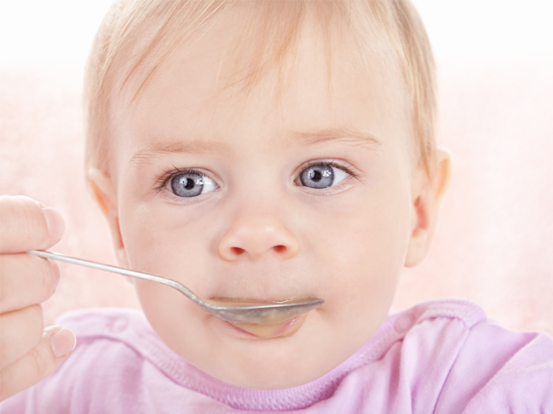 Introduction of solids and the development of food allergy